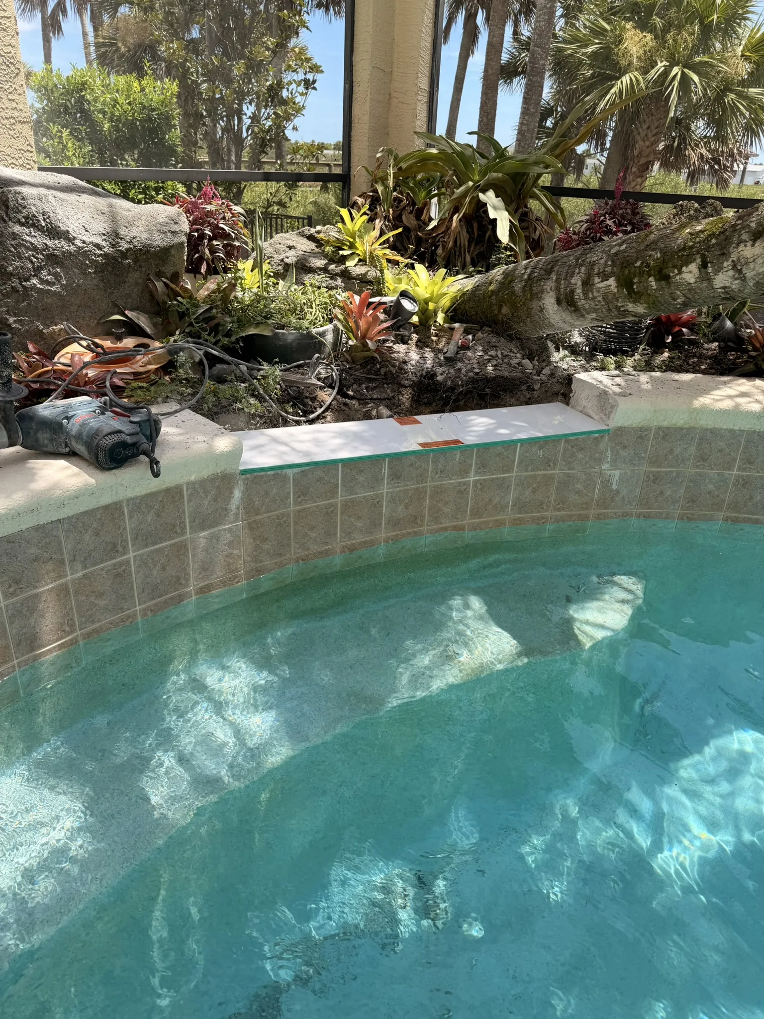 New 4-ft sheer descent unit staged for installation — Palm Coast, FL